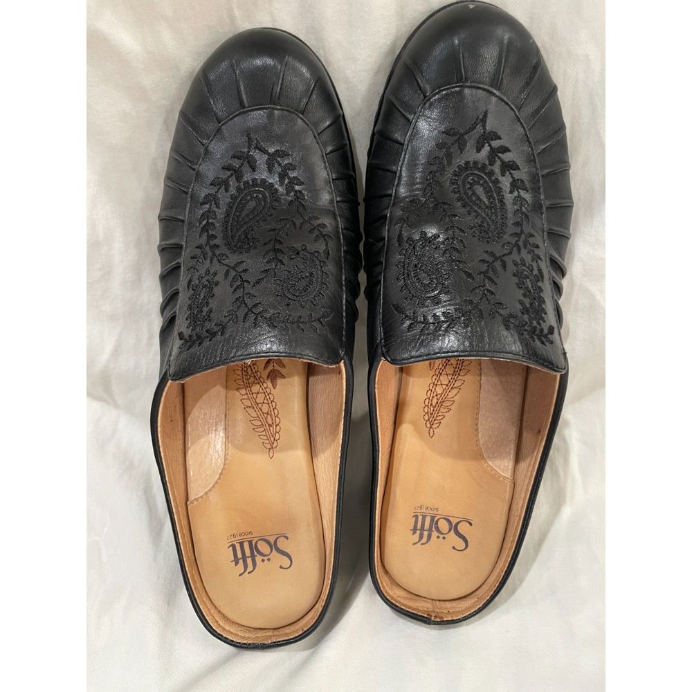 Women's Sofft Black Mules Clogs Black Leather Paisley Design 9.5- SO‎ CUTE - Picture 5 of 7
